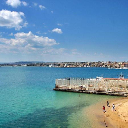 Independent Room Near Ortigia Island Syracuse Exterior photo