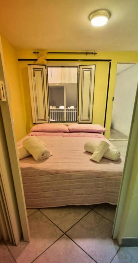 Independent Room Near Ortigia Island Syracuse Exterior photo