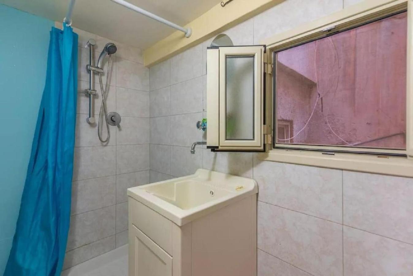 Independent Room Near Ortigia Island Syracuse Exterior photo